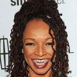 Siedah Garrett net worth