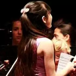 Umi Garrett net worth