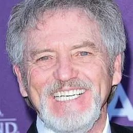 Larry Gatlin net worth
