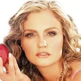 Aura Cristina Geithner net worth