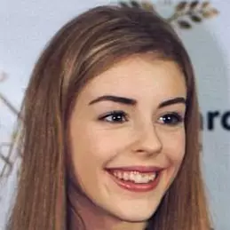 Amelia Gething net worth