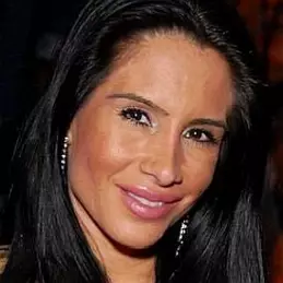 Nikki Giavasis net worth