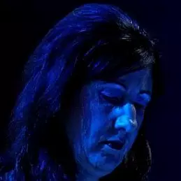 Gillian Gilbert net worth