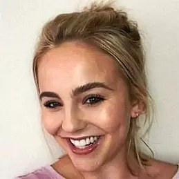 Laura Gilinsky net worth