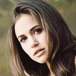 Alix Elizabeth Gitter net worth