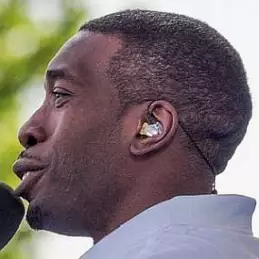 Ison Glasgow net worth