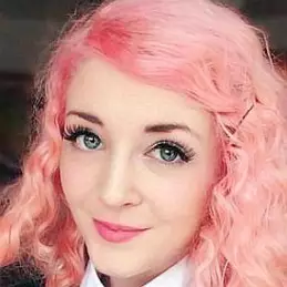 Connie Glynn net worth