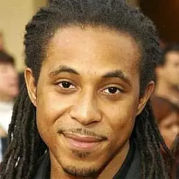 Dale Godboldo net worth