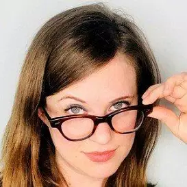 Allie Goertz net worth