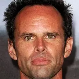 Walton Goggins net worth
