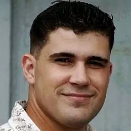 Josh Gracin net worth