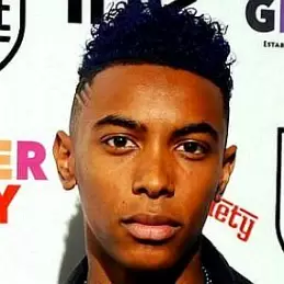 Skyler Grey net worth