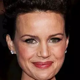 Carla Gugino net worth