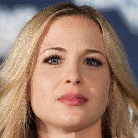 Amy Gumenick net worth