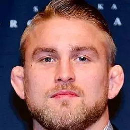 Alexander Gustafsson net worth