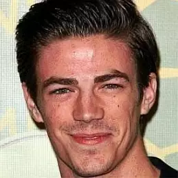 Grant Gustin net worth