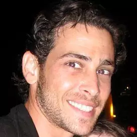 Amir Fryszer Guttman net worth