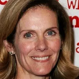 Julie Hagerty net worth