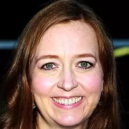 Shannon Hale net worth