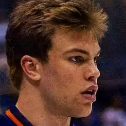Taylor Hall net worth