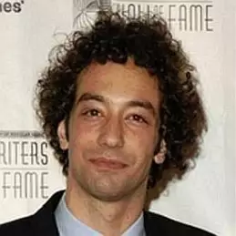 Albert Hammond Jr. net worth