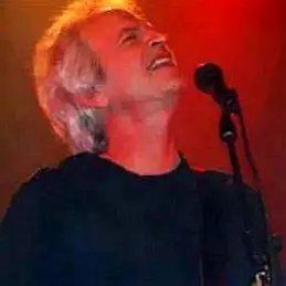 Shalom Hanoch net worth