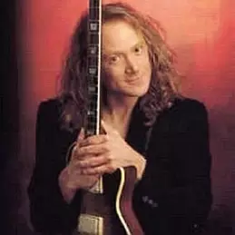 Kai Hansen net worth