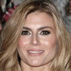 Zoe Hardman net worth