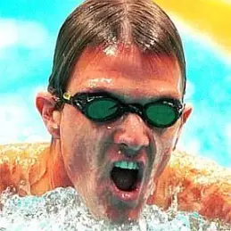 Alex Harris net worth