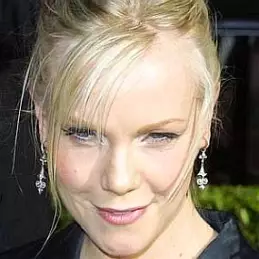 Laura Harris net worth