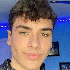 Bradley Hart net worth