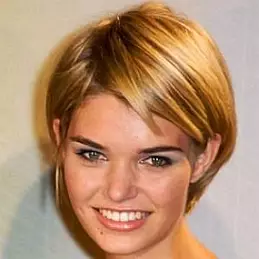 Luisa Hartema net worth