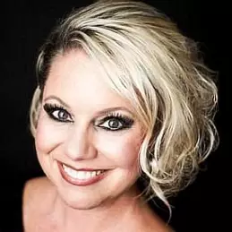 Gwen Hartley net worth