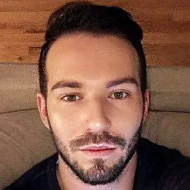 AJ Hastings net worth