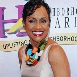 Glenda Hatchett net worth