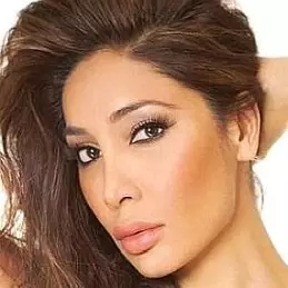 Sofia Hayat net worth