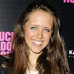 Daisy Head net worth