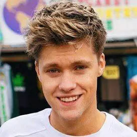 Sander Helmers-Olsen net worth