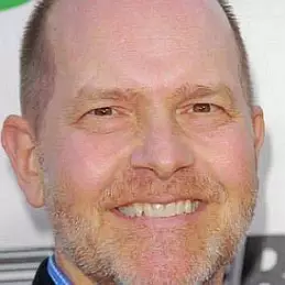 Mike Henry net worth