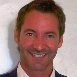 Christian Henze net worth