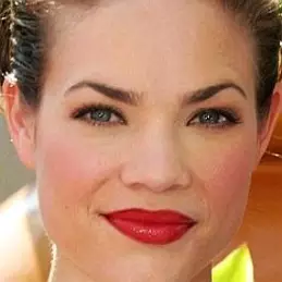 Rebecca Herbst net worth