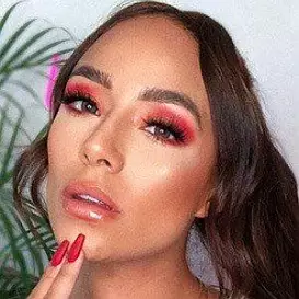 Samii Herrera net worth