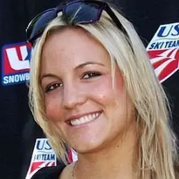 Elena Hight net worth