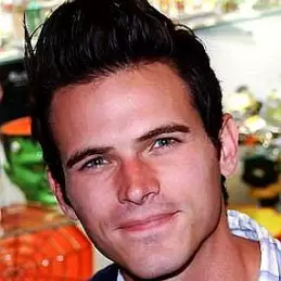 Tad Hilgenbrink net worth