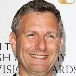 Adam Hills net worth
