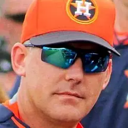 AJ Hinch net worth
