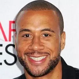 Aaron Hines net worth