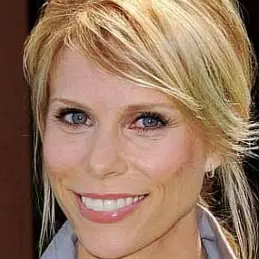 Cheryl Hines net worth
