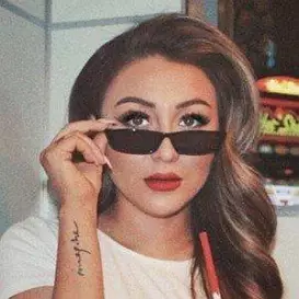 Yesenia Hipolito net worth