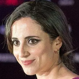 Camila Hirane net worth